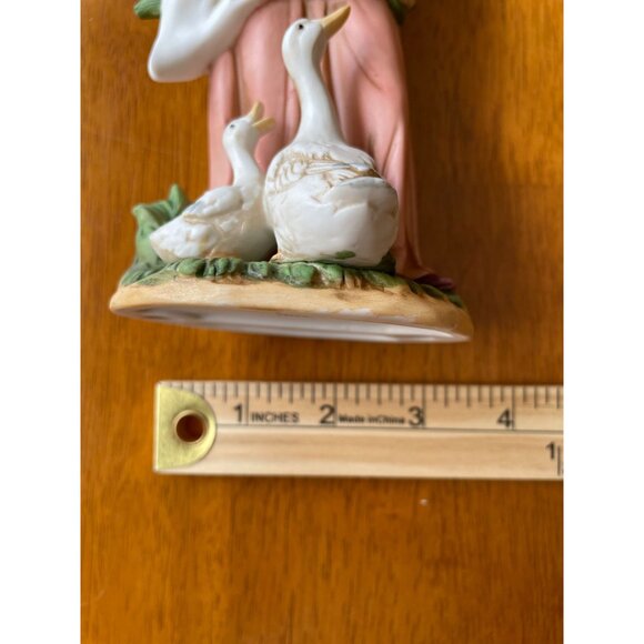 Homco 1477 Vintage Porcelain Figurine Of Woman With Geese Life On The farm - Picture 4 of 5